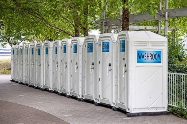 Best High-end porta potty rental  in Oak Grove, MS